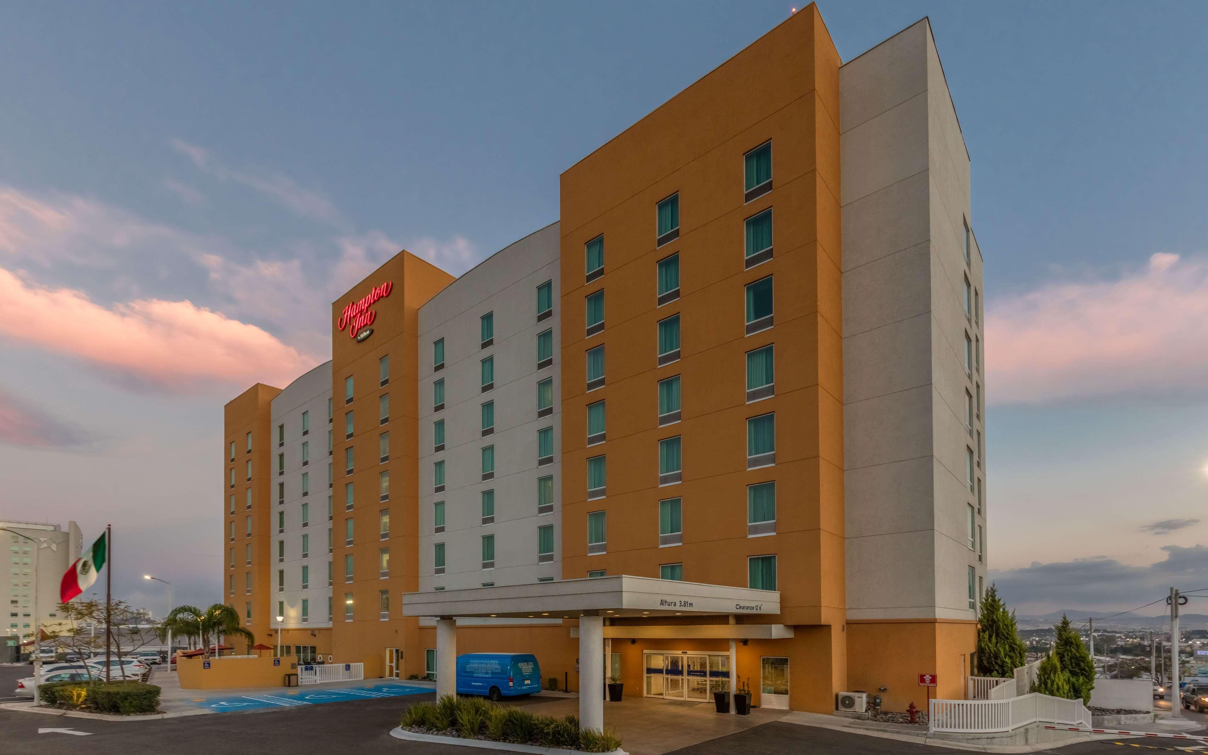 Hampton By Hilton Queretaro Tecnologico Hotel Exterior foto
