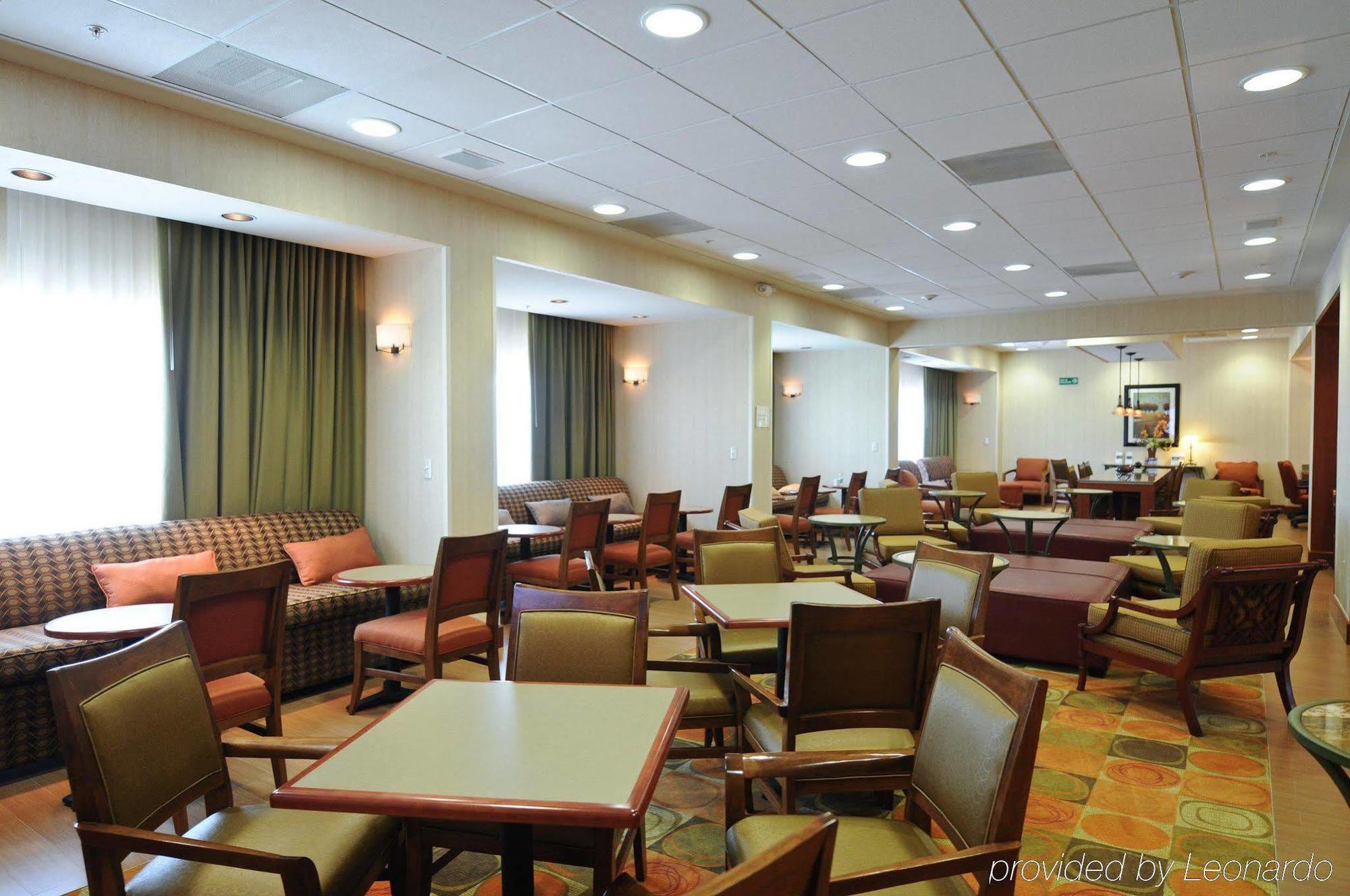 Hampton By Hilton Queretaro Tecnologico Hotel Restaurante foto