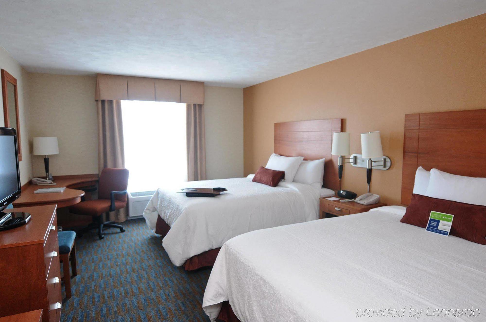Hampton By Hilton Queretaro Tecnologico Hotel Quarto foto