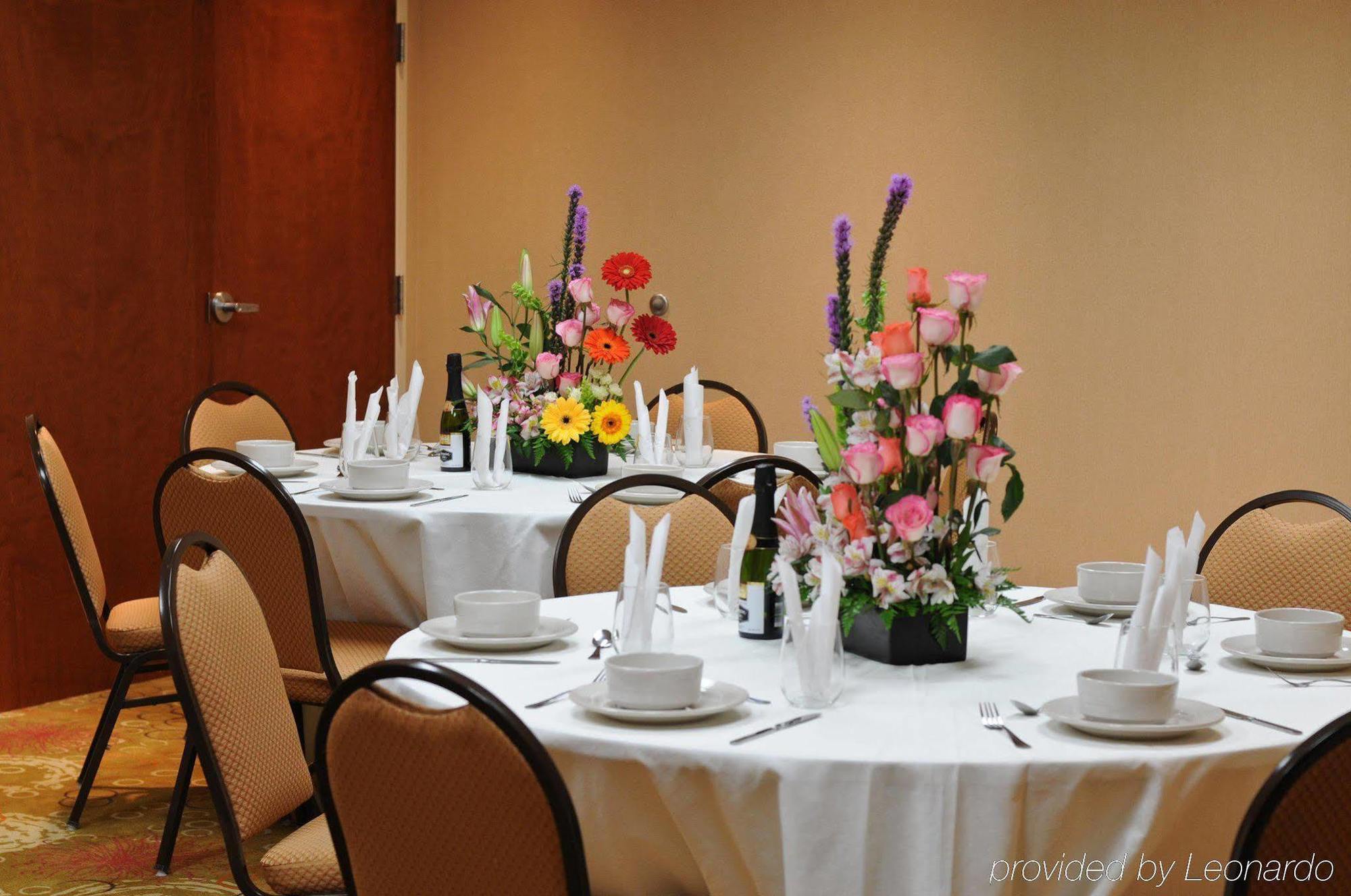 Hampton By Hilton Queretaro Tecnologico Hotel Restaurante foto