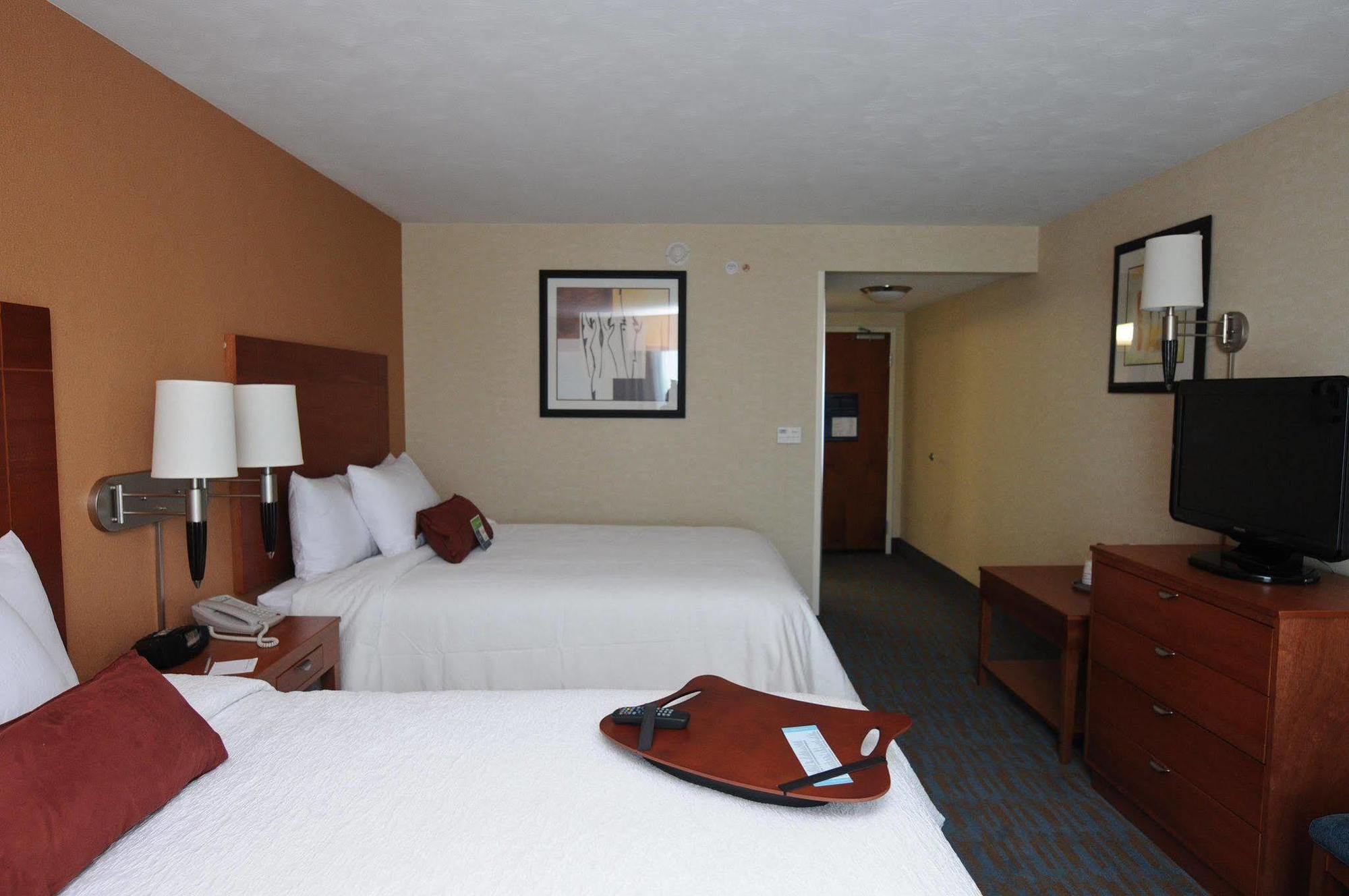 Hampton By Hilton Queretaro Tecnologico Hotel Quarto foto