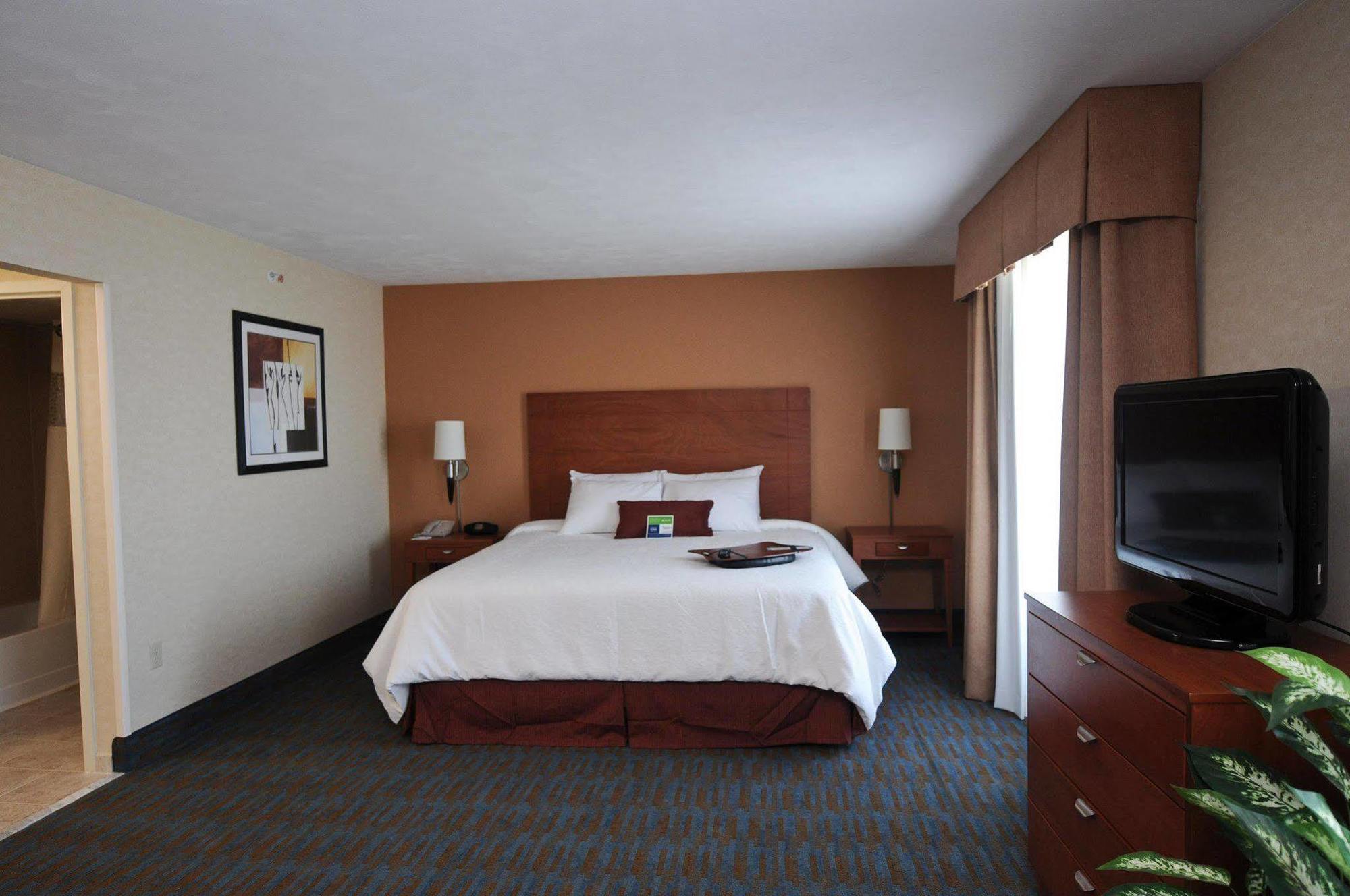 Hampton By Hilton Queretaro Tecnologico Hotel Quarto foto